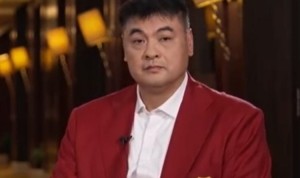 刘玉栋：巩晓彬跑跳能力、技术动作出色 他是我们学习的榜样