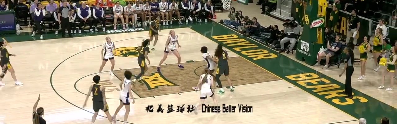 PG电子-状态回暖！NCAA常规赛-邓雨婷6投3中&amp;三分2中1 得到7分1板1助