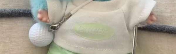 PG模拟器-顶级带货！NBA球星詹姆斯晒拉布布玩偶